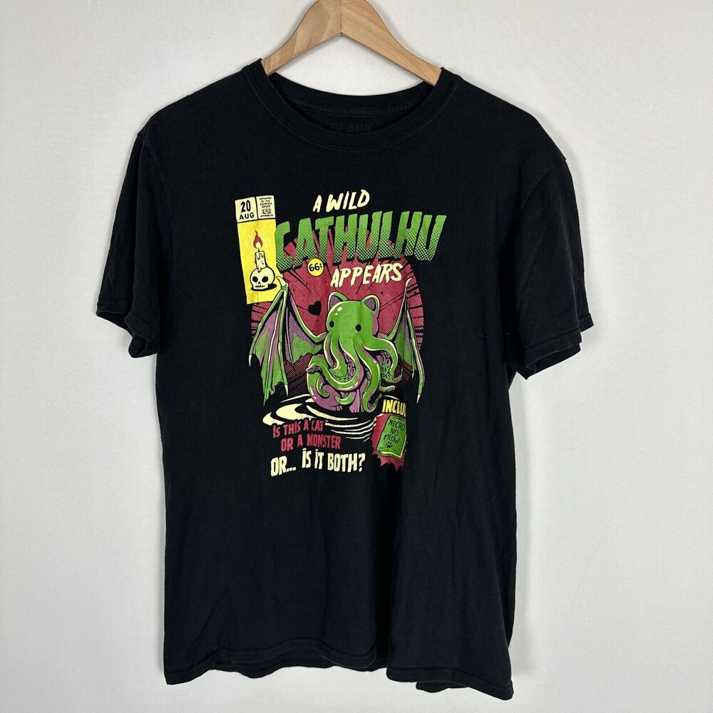 Black Matter, A Wild‎ Cathilhu Comic Book Men Size Large Black Short Sleeve Top